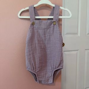 NWOT organic cotton gauze baby romper size 9m